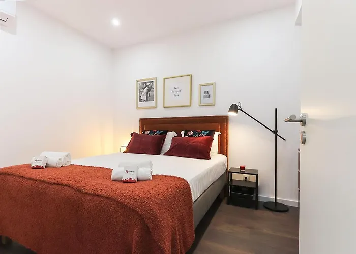 Benfica Apartments III By Homing
